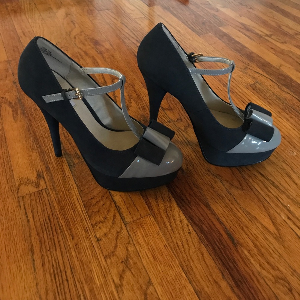 KDNY (Kelsi Dagger) Navy Blue Suede T-strap Heels