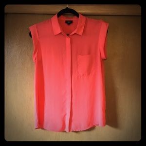 Coral top Coral top