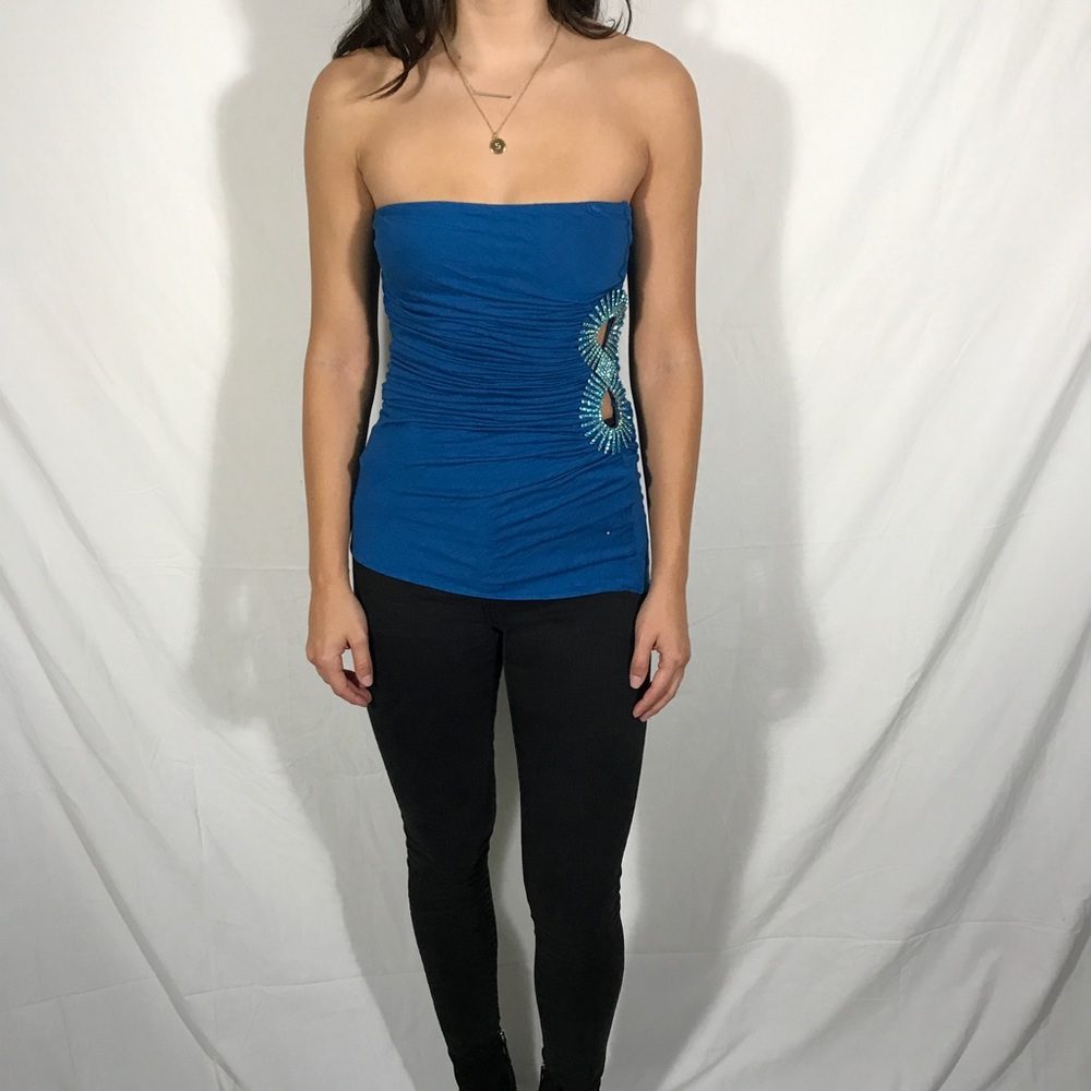 CUTE STRAPLESS SHIRT - NEW