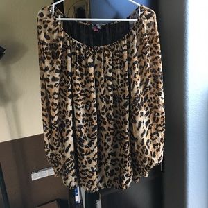 Ladies top Ladies top