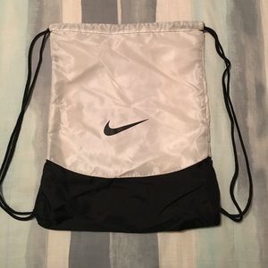 Nike cinch bag backpack Nike cinch bag backpack