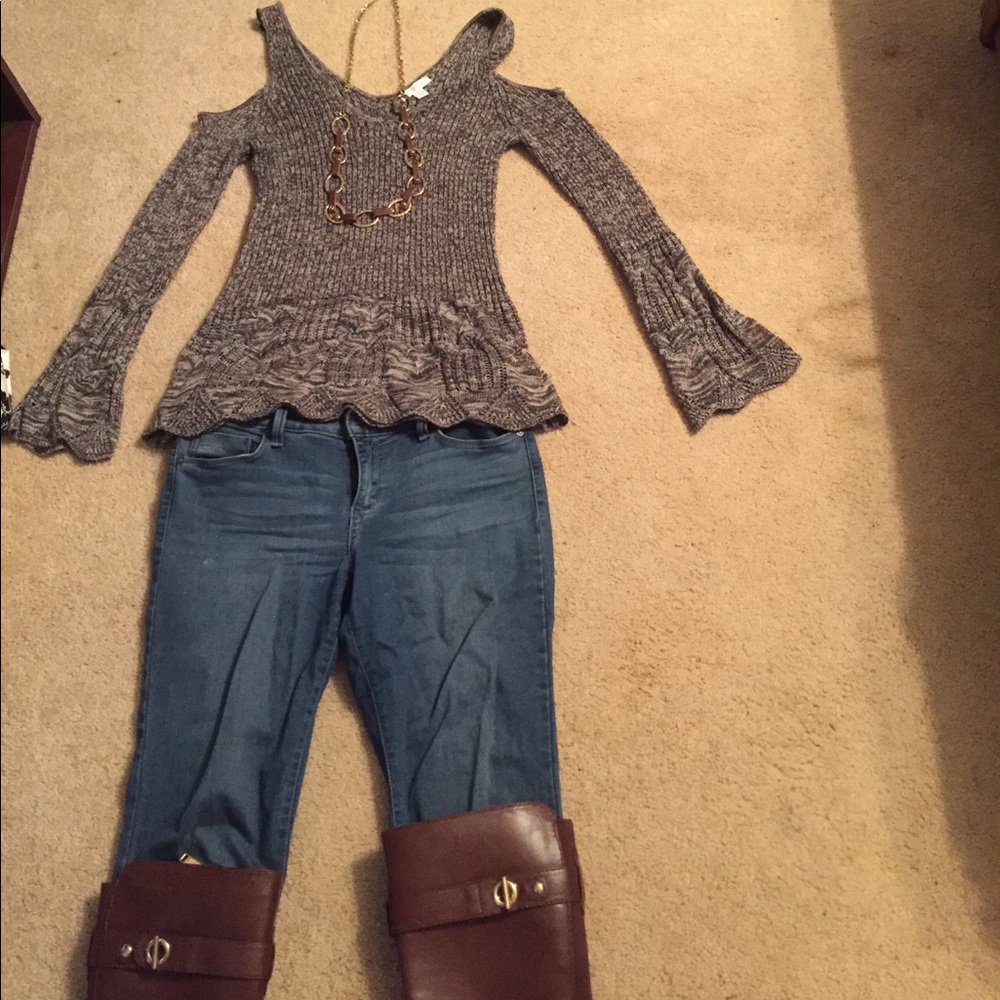 New York & Company Knit Sweater