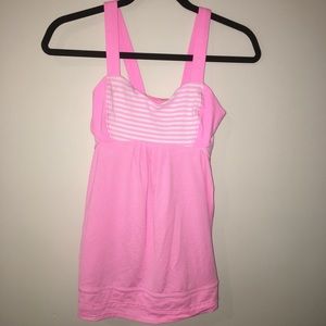 Fun flirty Lulu workout tank size 4