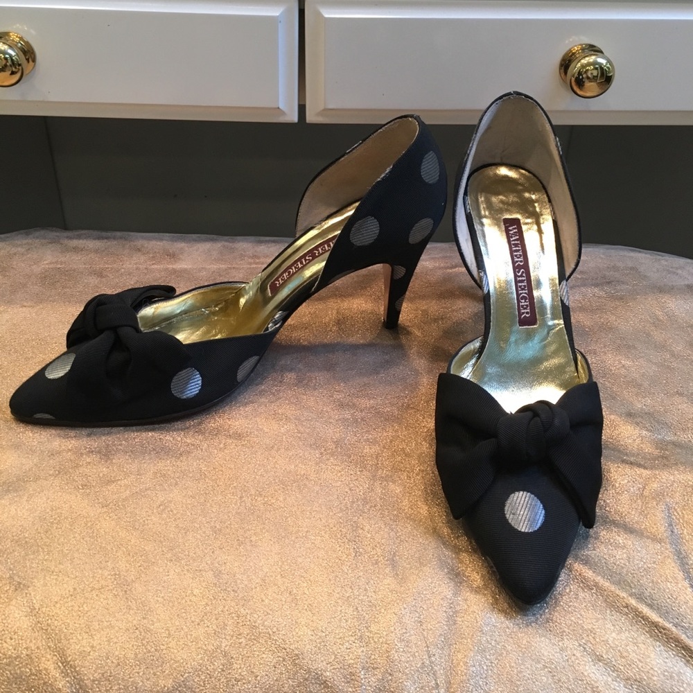 Walter Steiger Dorsey pumps
