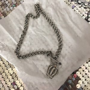 Juicy crown necklace Juicy crown necklace