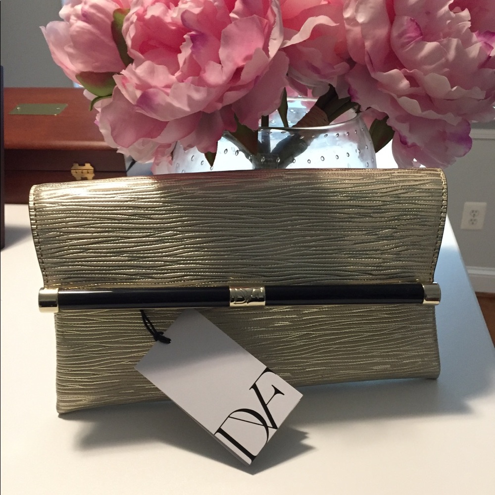 NEVER USED! DVF Envelope Stardust Leather Clutch