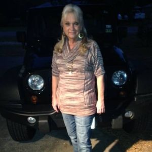 Meet your Posher, Cindy