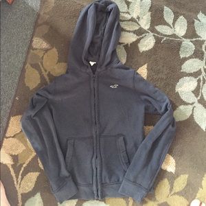 Hollister sweat shirt