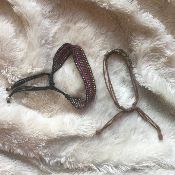 Assorted bracelets - Picture 7 of 7