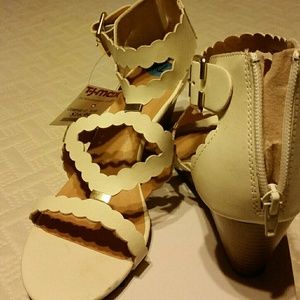 Xoxo wedge sandals