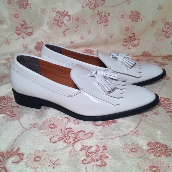 SOLD ON EBAY! Everlane The Modern Tassel Loafer - Picture 2 of 8