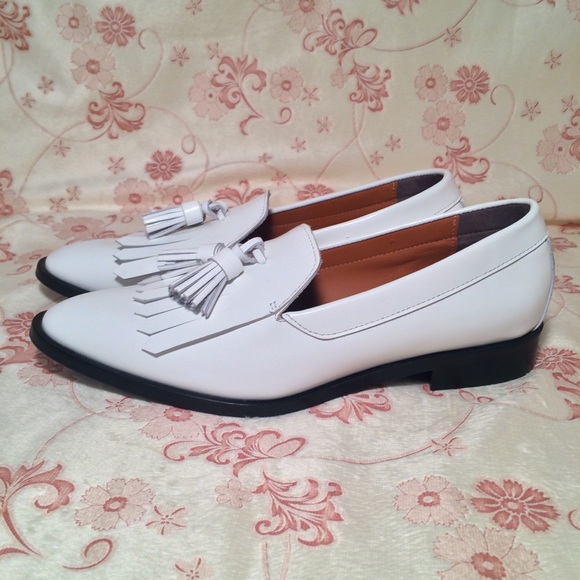 SOLD ON EBAY! Everlane The Modern Tassel Loafer - Picture 3 of 8
