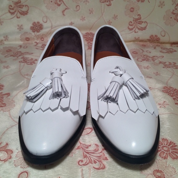 SOLD ON EBAY! Everlane The Modern Tassel Loafer - Picture 4 of 8