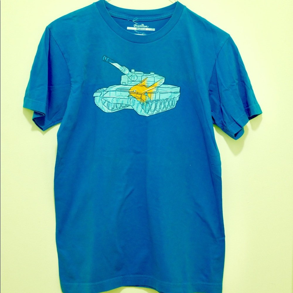 Threadless Shirt Fish Tank 2007 Small