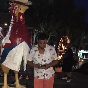 Meet your Posher, Alberto