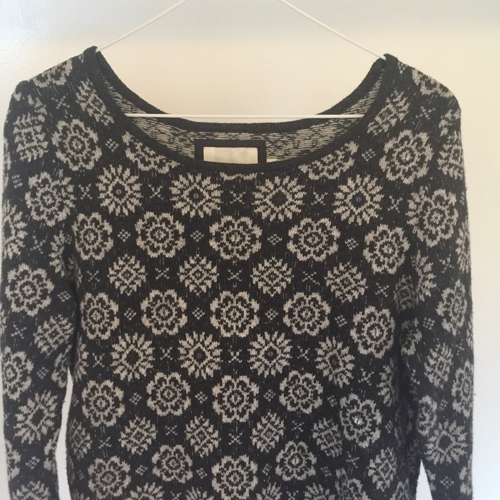 H&M Patterned Sweater - Picture 2 of 5