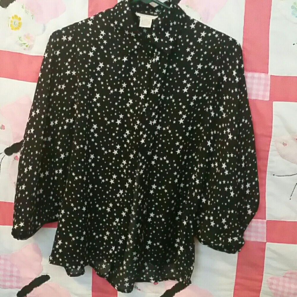 Star top W/cute sleeves