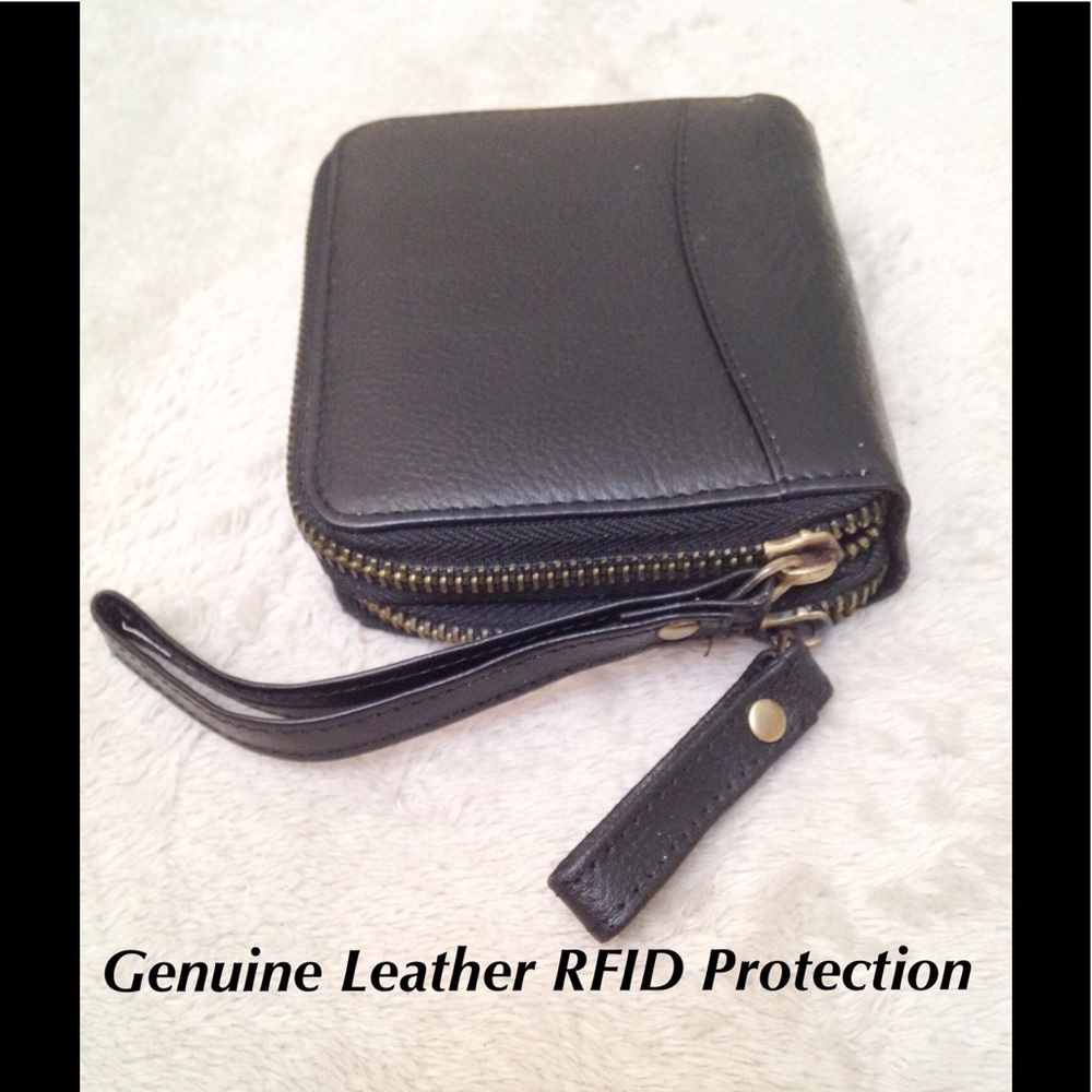 Leather Wristlet, RFID