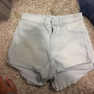 Light wash high-waisted shorts