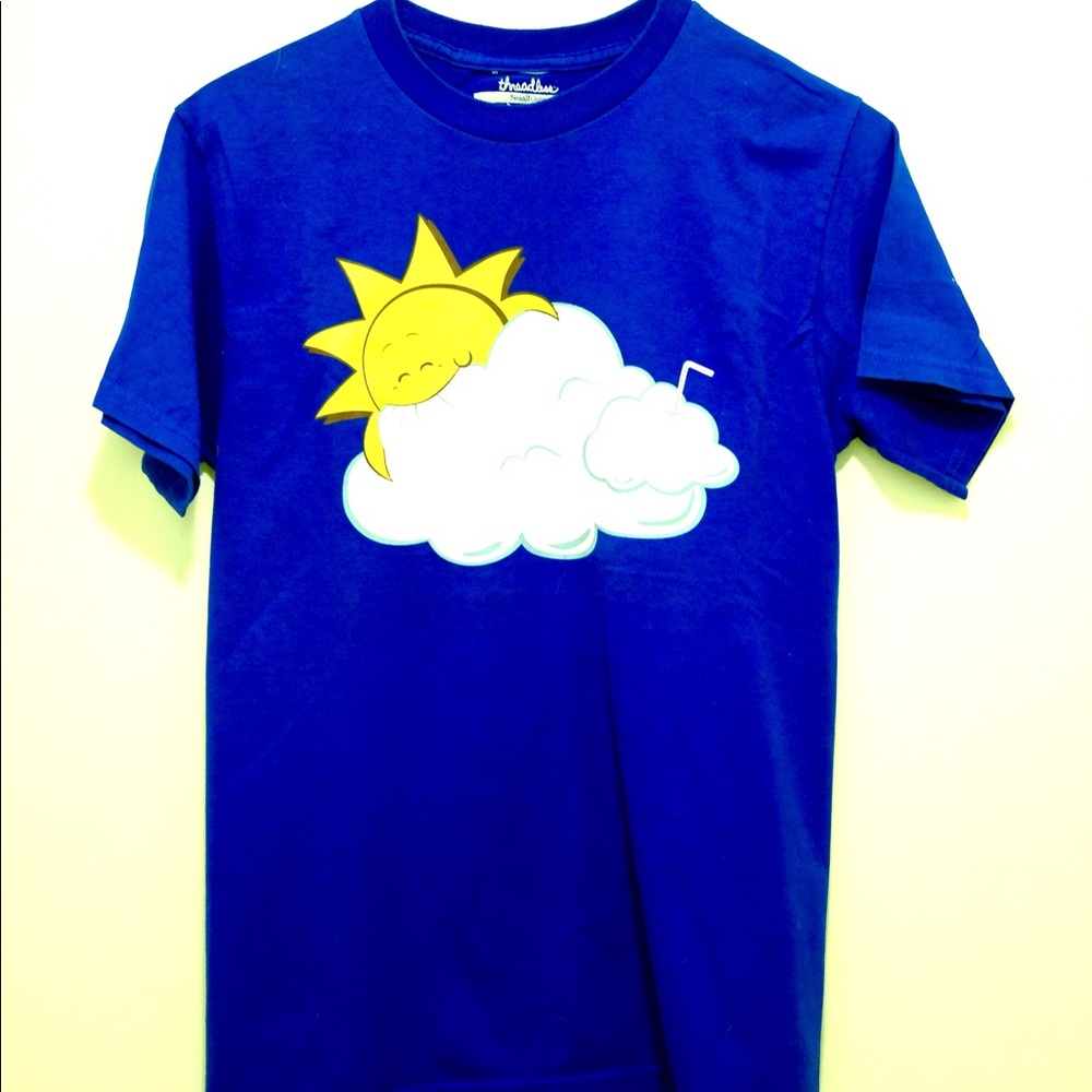 Threadless Shirt Partly Hungry Skies 2008 Small