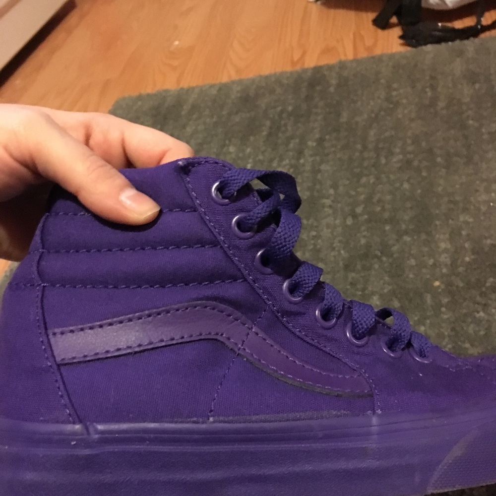 Unisex Vans size 6.5 in women's