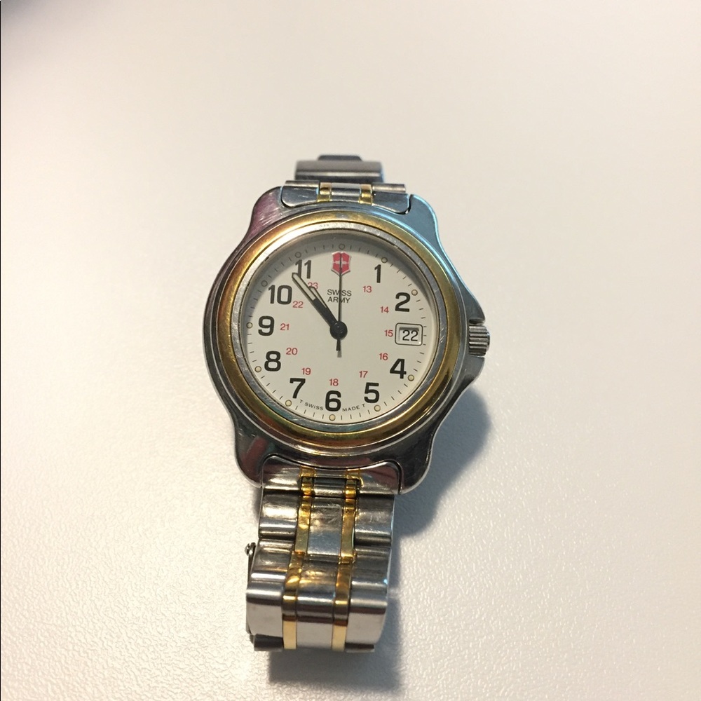 Unisex Victorinox Swiss Army Watch