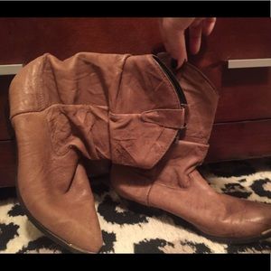 Brown ankle boots