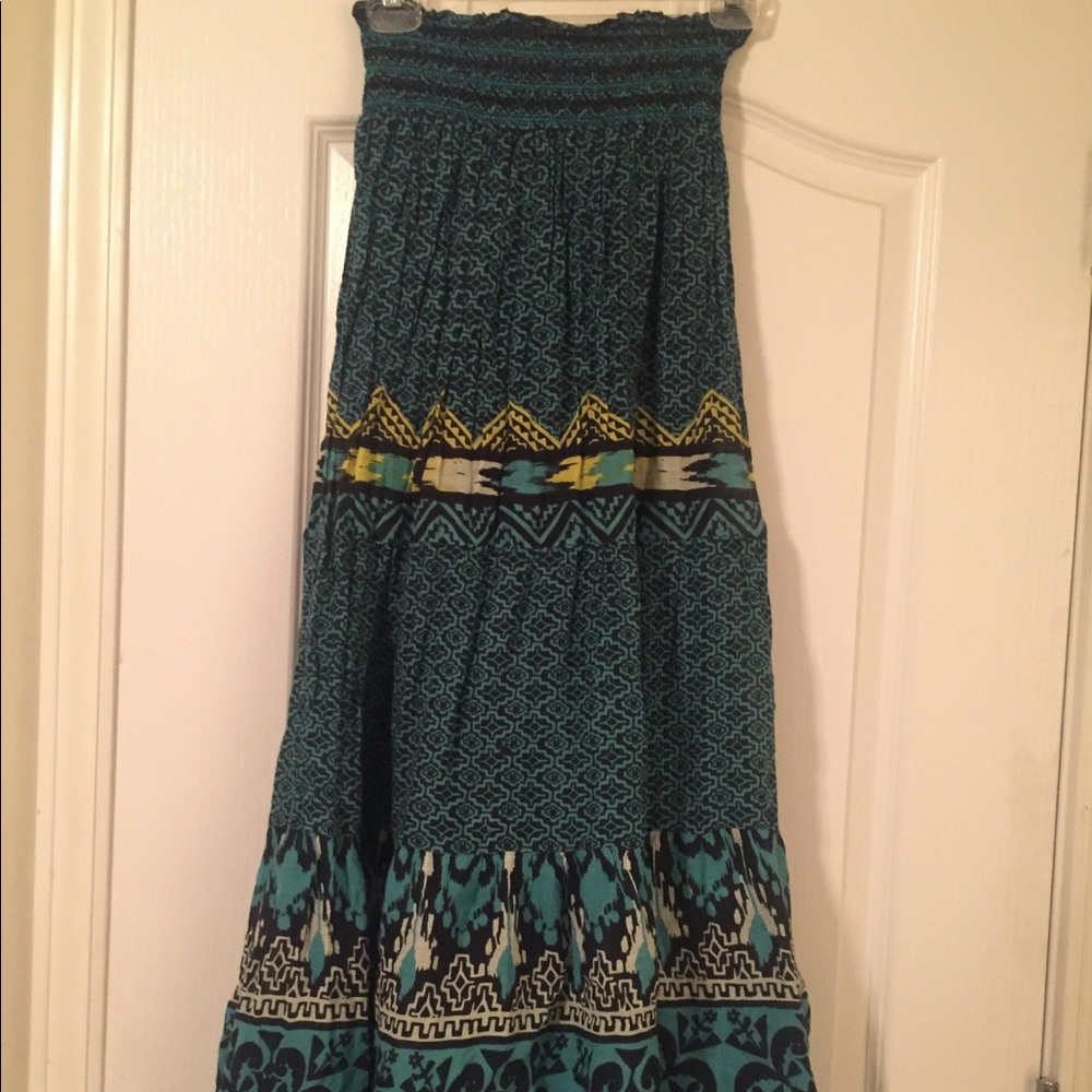 Tribal print maxi skirt