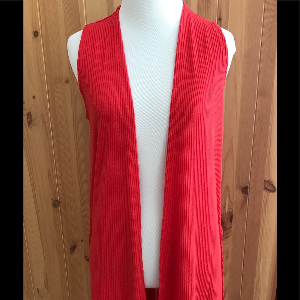 Small LuLaRoe Joy Vest