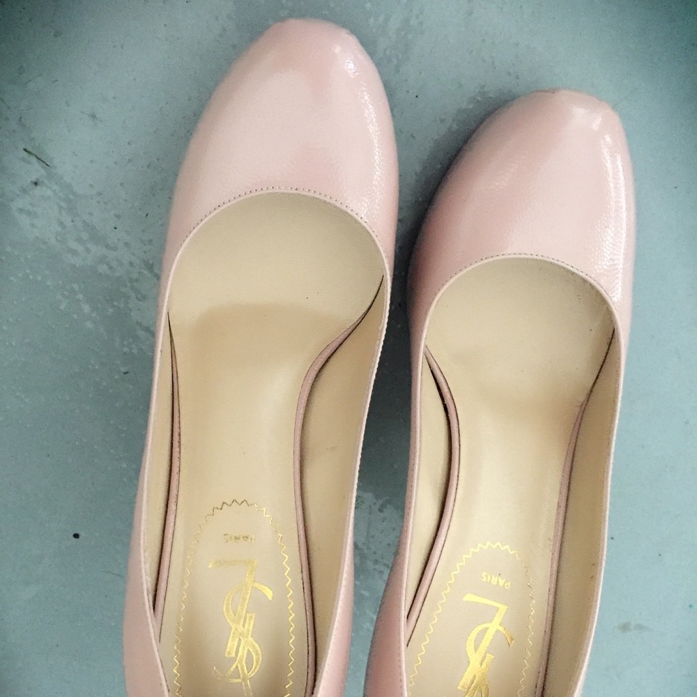 YSL tribute pump size 36