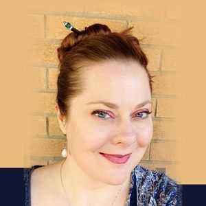 Meet your Posher, Adriann