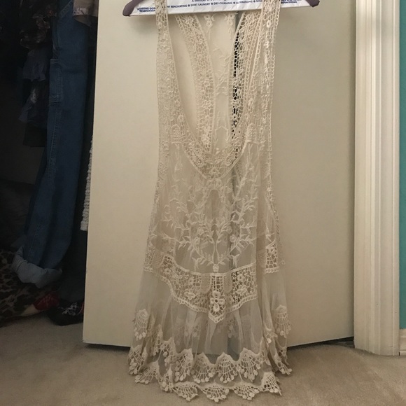 Lacy tunic - Picture 3 of 4