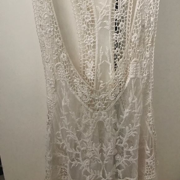 Lacy tunic - Picture 2 of 4