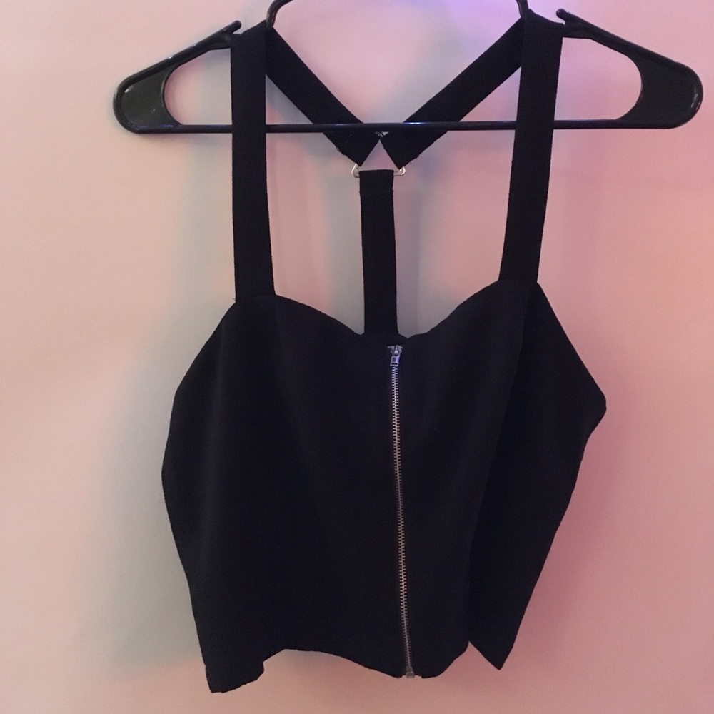 black tank crop too