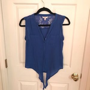 Tank with front tie and lace shoulders.