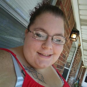 Meet your Posher, Lynnsey