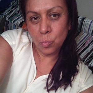 Meet your Posher, Dolores