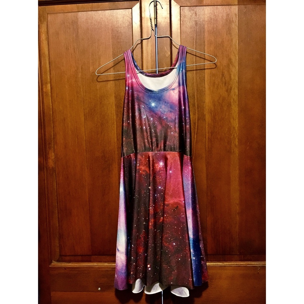 ✨ Cosmo Galaxy Dress Size M / Skater Dress M