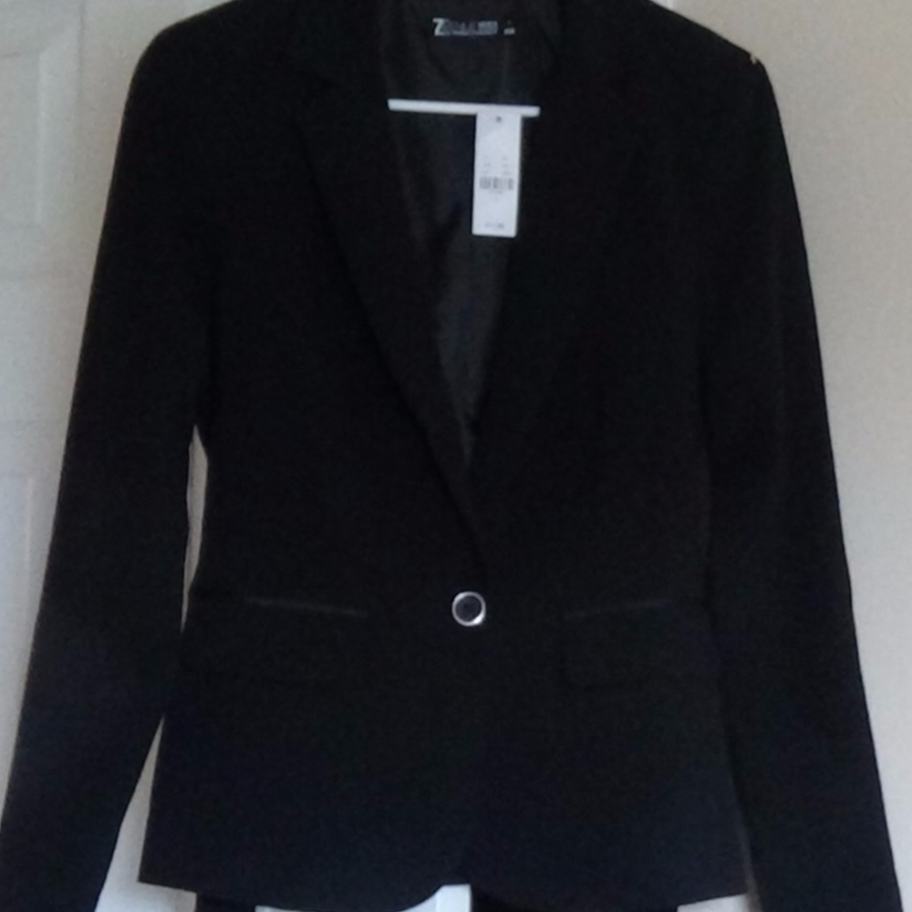 Jacket - Picture 2 of 3