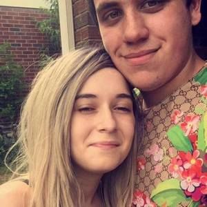 Meet your Posher, Zach