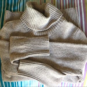H&M oatmeal wool sweater