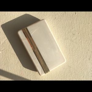 Merle Norman powder foundation