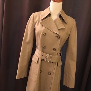 EUC Banana Republic long trench coat caramel, sz s