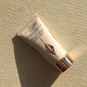 Charlotte tilbury super model body