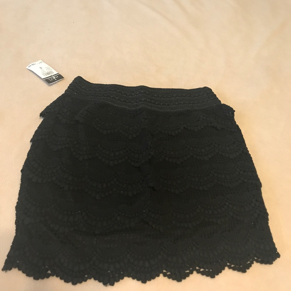 NWT Rue 21 Black Lace Skirt. Size small
