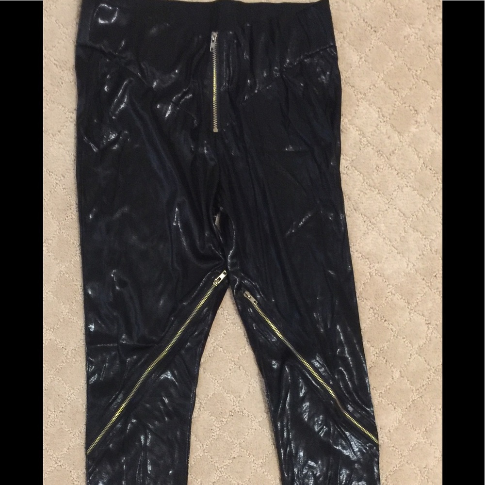 NWOT wet look moto leggings knee zippers sexy