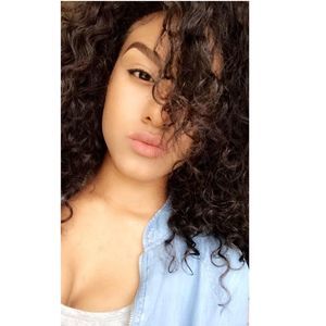 Meet your Posher, Bria