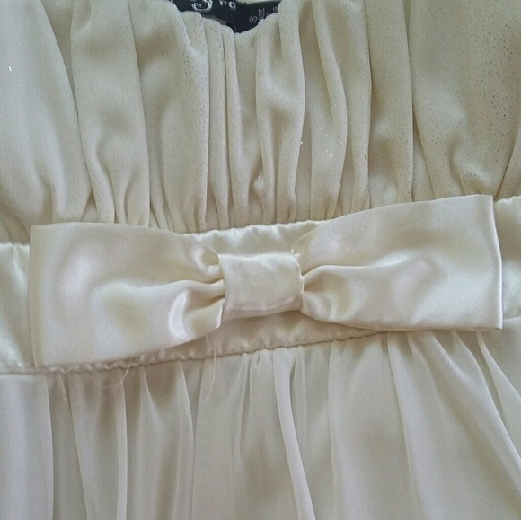 Pretty Dress 🌸 - Picture 7 of 7