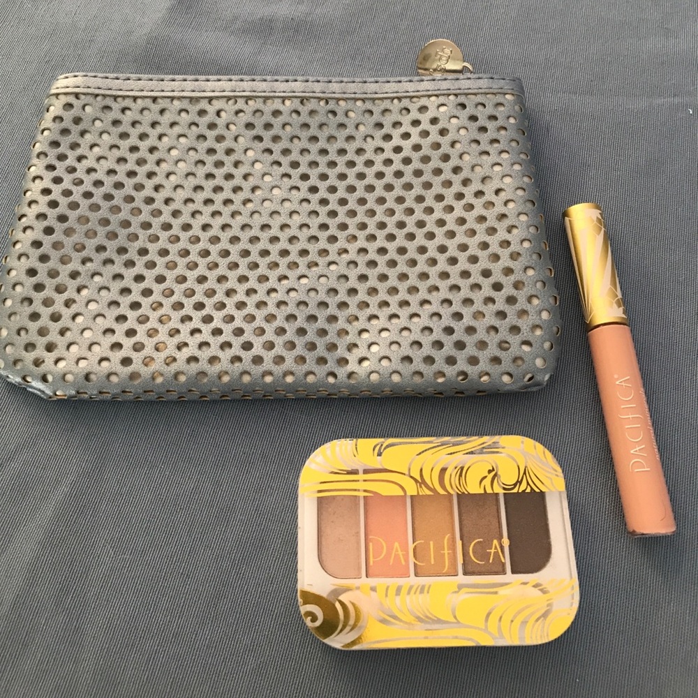 Pacifica Makeup Bundle