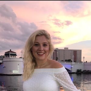 Meet your Posher, Audra